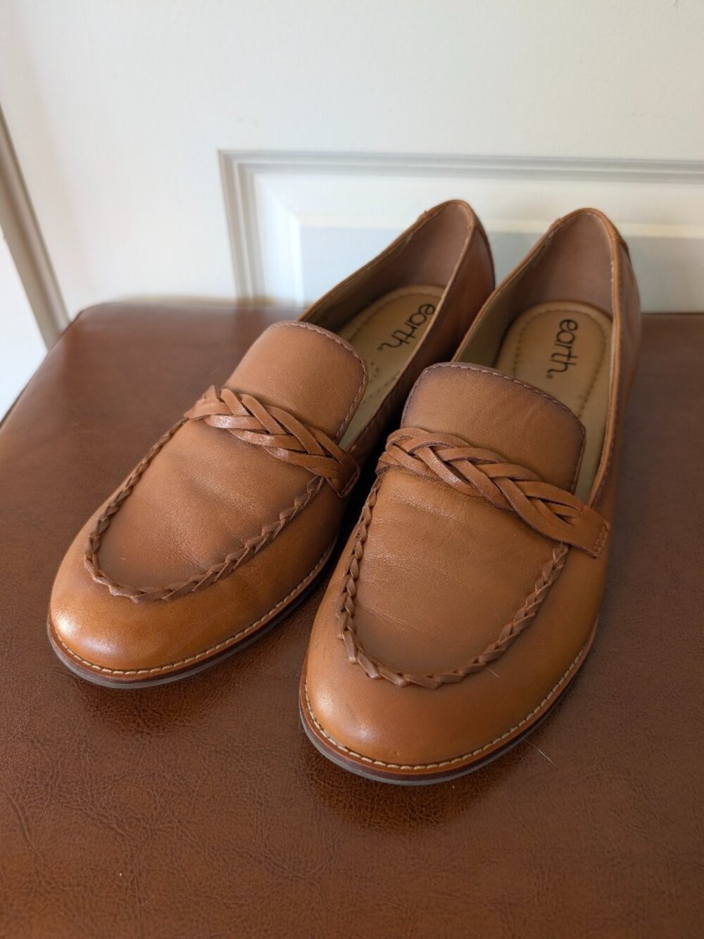 Earth Tan Leather Braided Loafers Stacked Heel Comfort Slip On Sz US 9.5